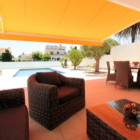 Villa Leon Inmo Nicole - 10699