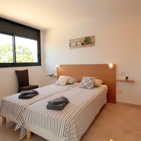 Leon Inmo Nicole - 10699 * Empuriabrava